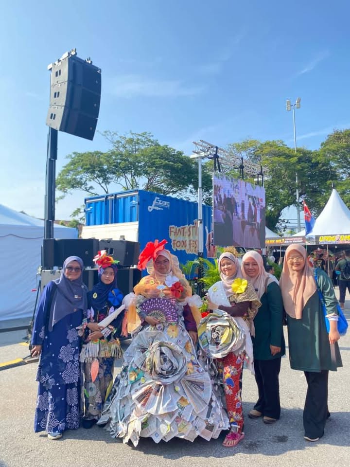 Pertandingan Peragaan Busana Kitar Semula 3r Peringkat Negeri 