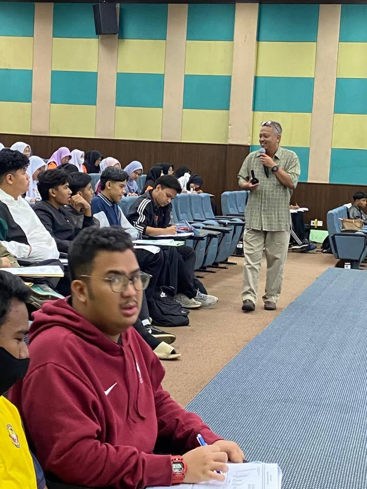 Kem Peningkatan Prestasi Akademik/ Perkampungan Ilmu Spm 2025 