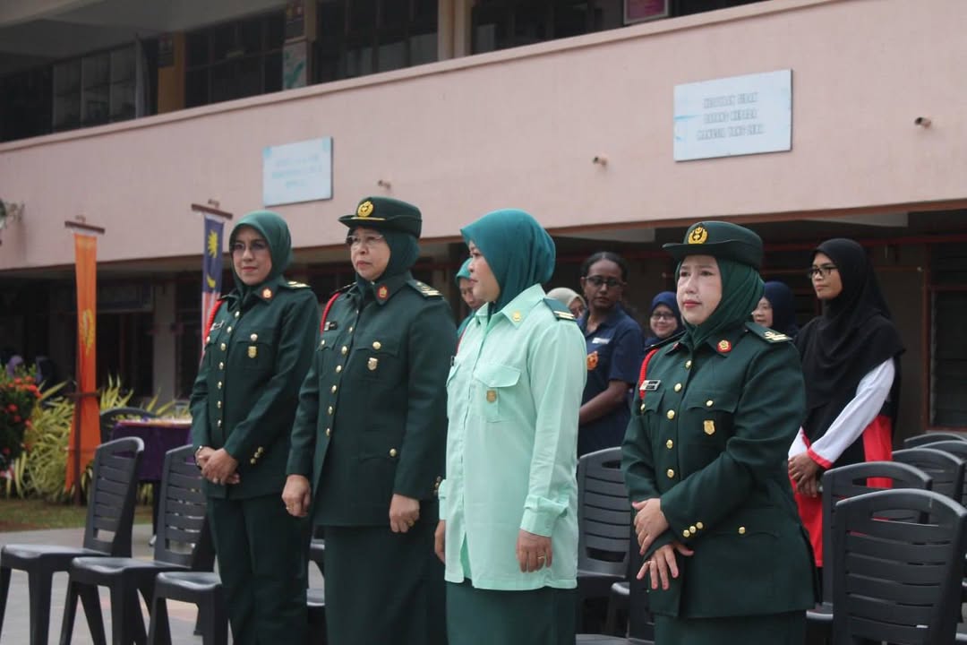 Perhimpunan Rasmi Kokurikulum & Penyampaian Hadiah/sijil 