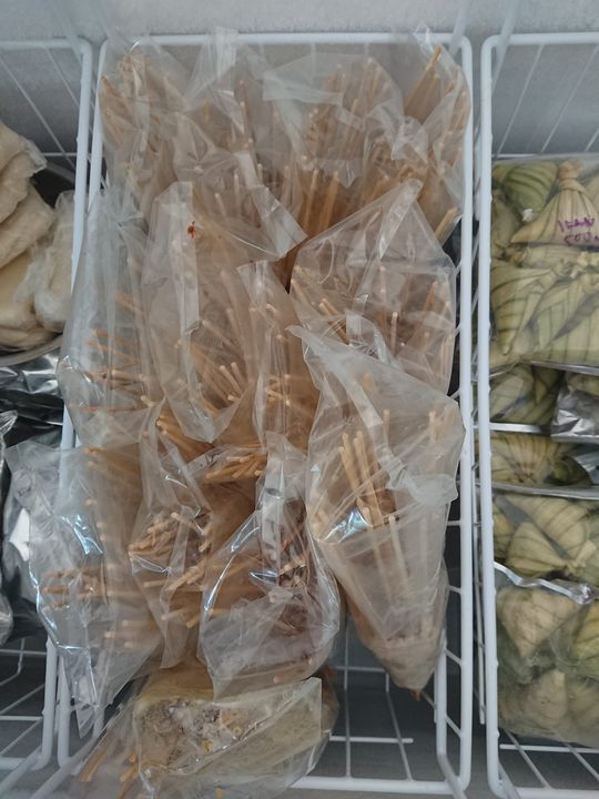 Tak Perlu Nk Tunggu Raya Nk Makan Satay, 