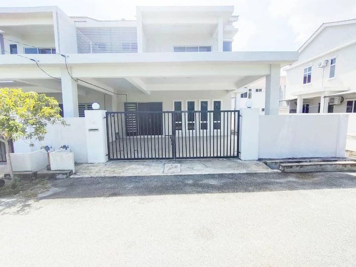 [dalam Bandar, New House, Never Stay] 