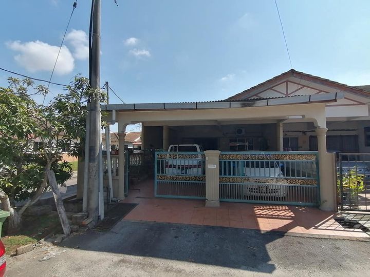 Teres Endlot Cantik Dan Luas Fully Renovate. 