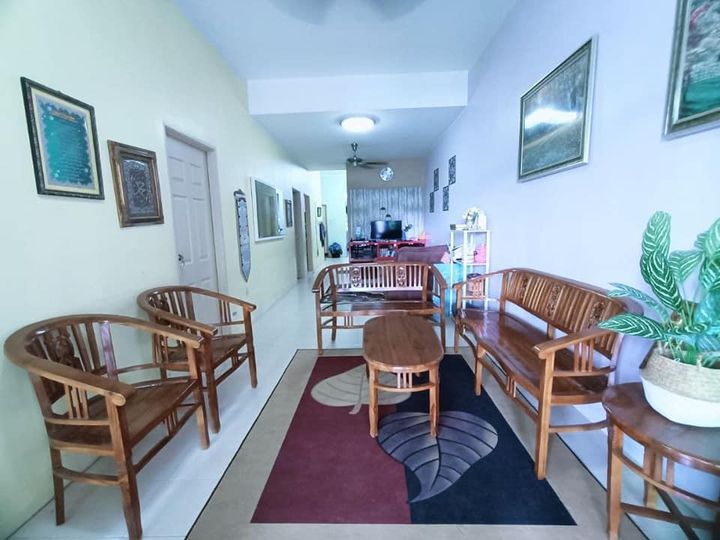 Teres Setingkat Pandan Aman Kuantan (renovated)  