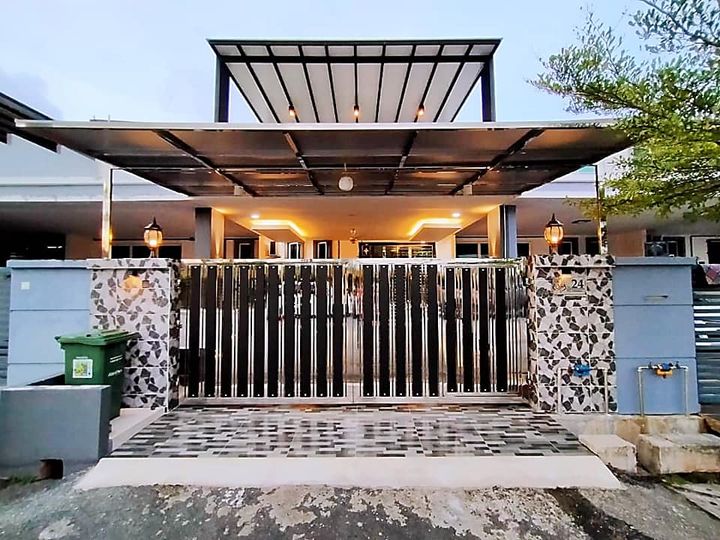 Renovated & Fully Furnished Double Storey Terrace Psj 