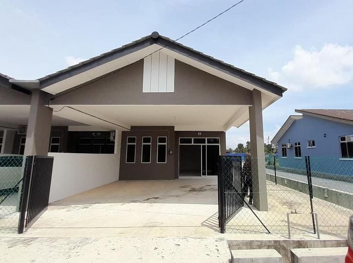 Terrace Single Storey End Lot 