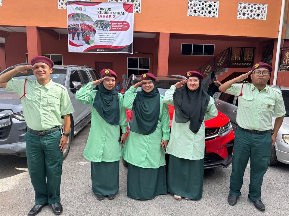 Kursus Kejurulatihan Kawad Kaki Tahap 1 Kadet Remaja 