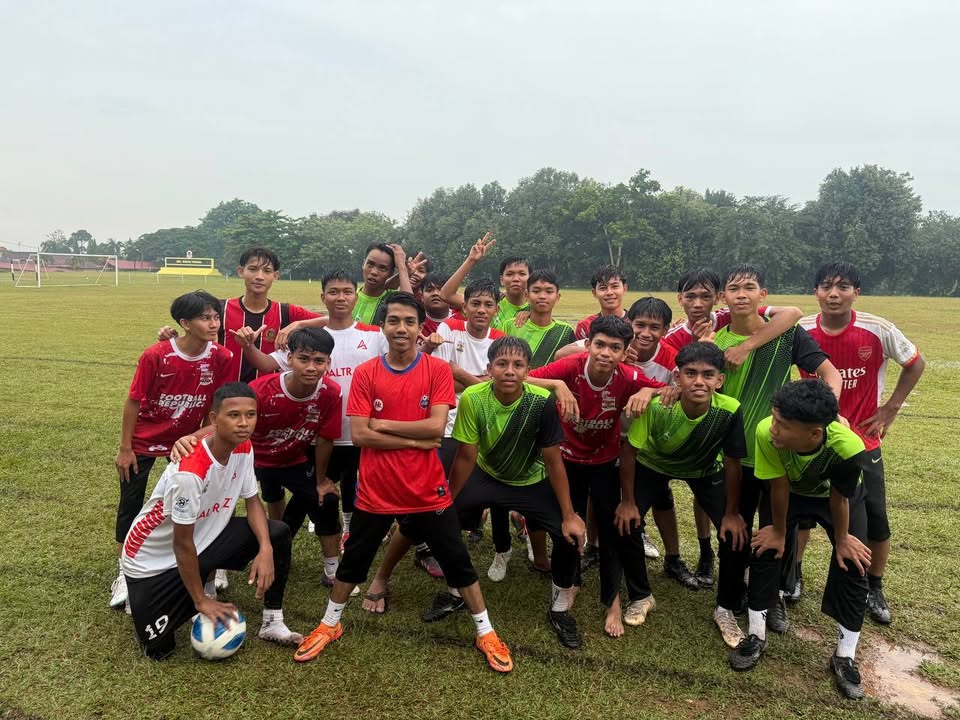 Pembangunan Bola Sepak 