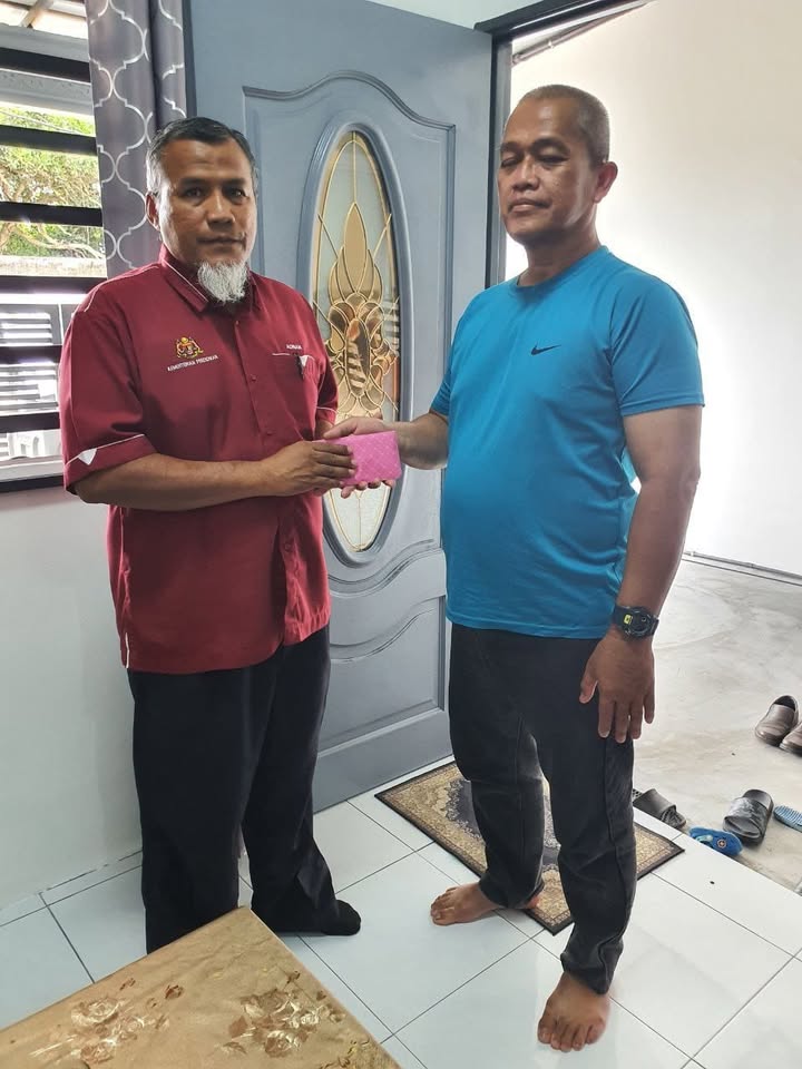 Sumbangan Kepada Keluarga Allahyarham Muhammad Khairul Bin Bashari 