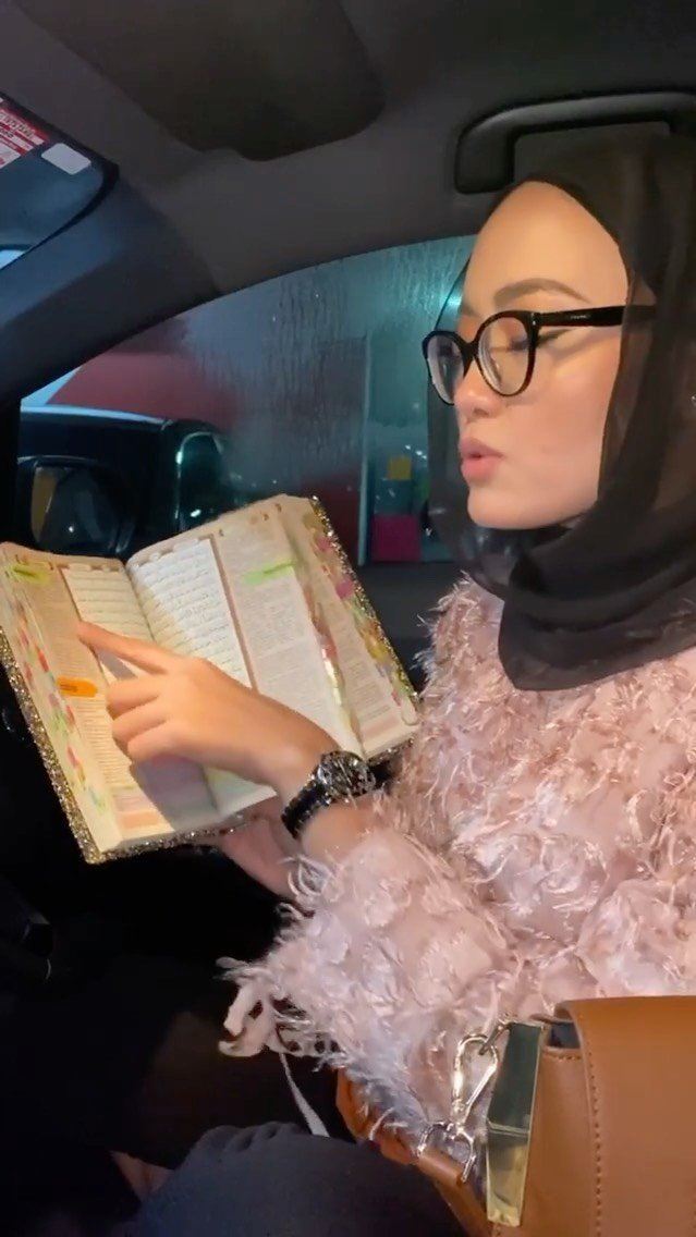 Bukan Saja Cantik Tapi Tagging & Nota Dalam Bukan Saja Cantik Tapi Tagging & Nota Dalam