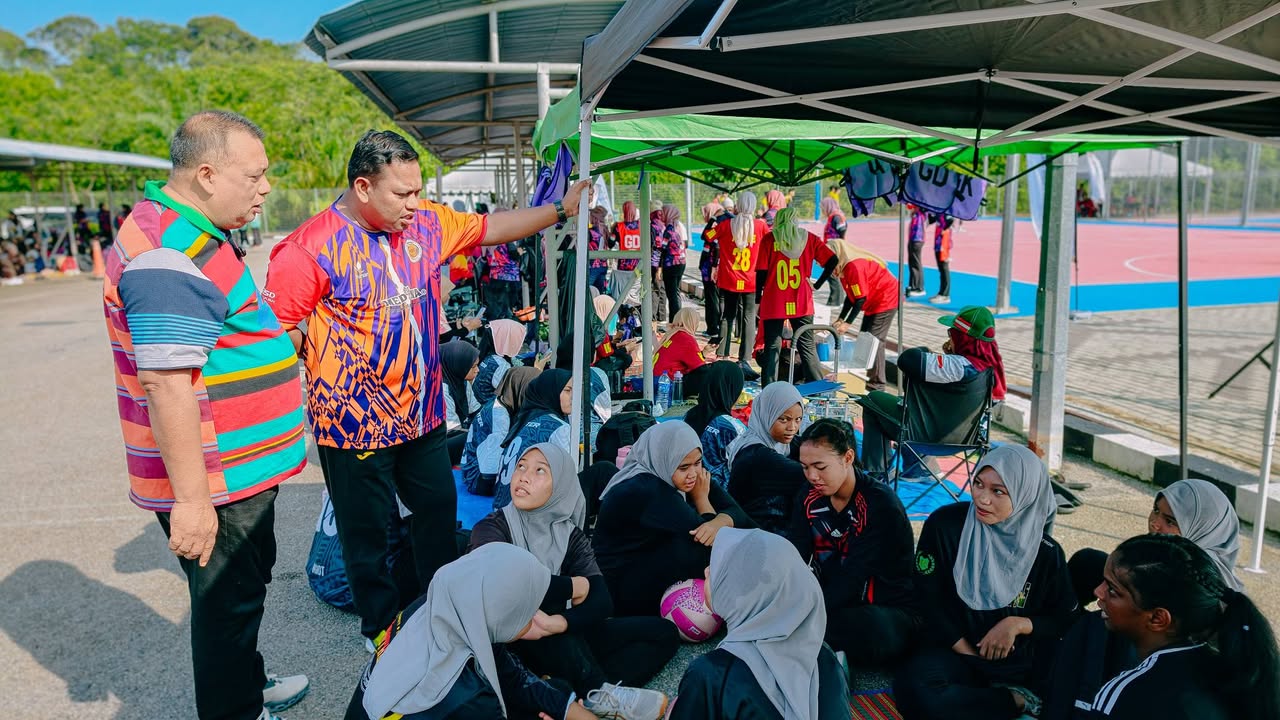 Berkesempatan Hadir Dan Menyantuni Para Peserta Yang Mengambil 