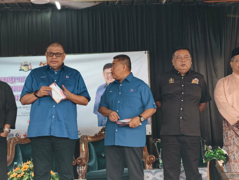 Alhamdulillah, Berkesempatan Menghadiri Program Sumbangan Bantuan Persekolahan Yayasan 
