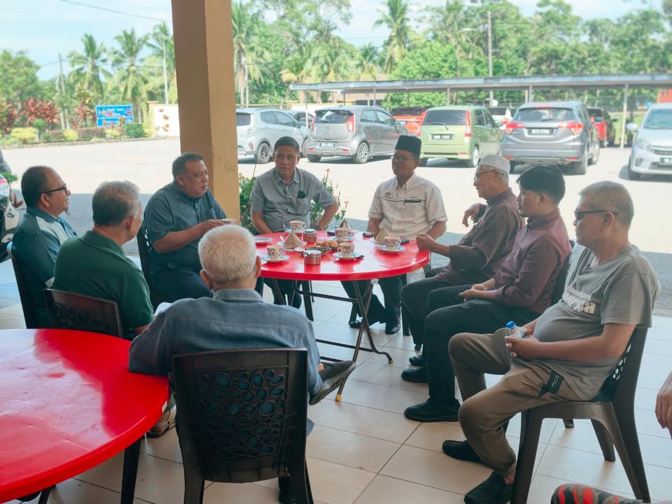Penyerahan Cek Sumbangan Maim 