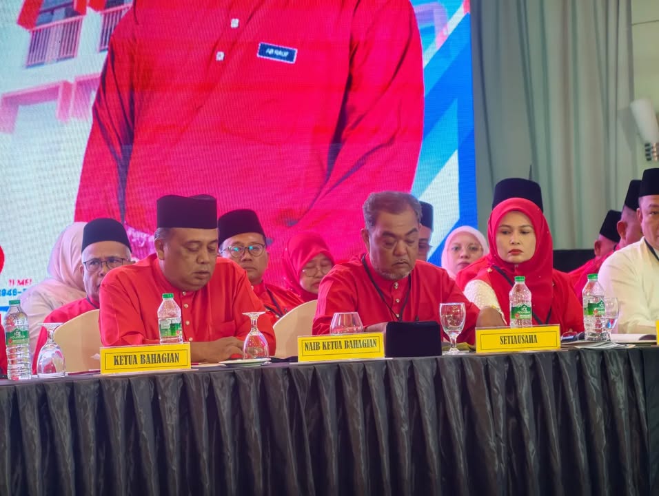 Alhamdulillah, Hadir Ke Mesyuarat Perwakilan Umno Bahagian Masjid 