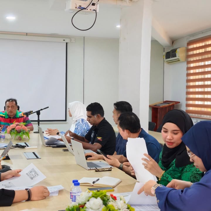 Alhamdulillah, Selesai Mengadakan Mesyuarat Bersama Mcmc, Mitch Dan 