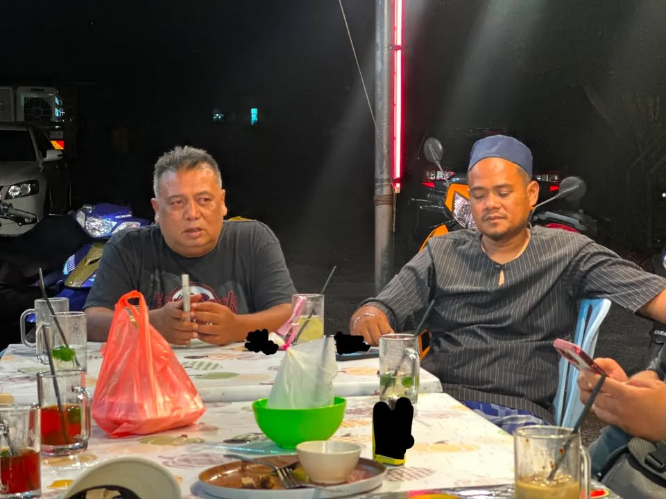 Malam Ni Lepak Sambil Berbincang Dengan Ketua-ketua Pemuda 