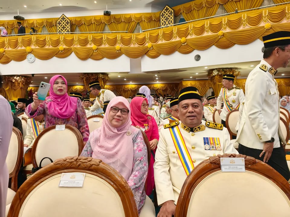 Istiadat Penganugerahan Darjah, Tauliah, Bintang Dan Pingat Kebesaran 