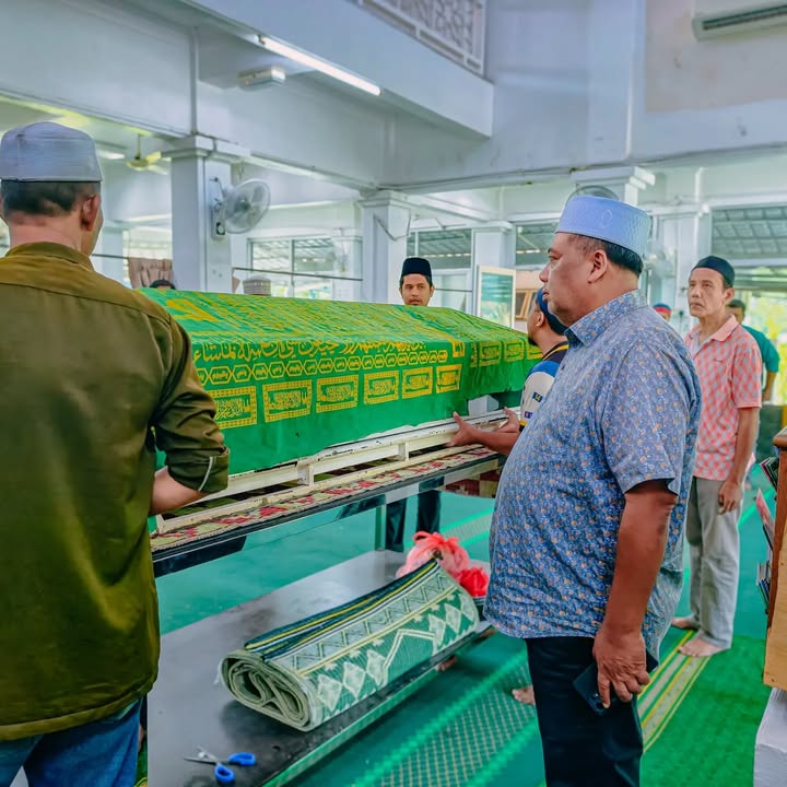 Menziarahi Keluarga Allahyarham Usop Dan Allahyarham Tumin Bin 