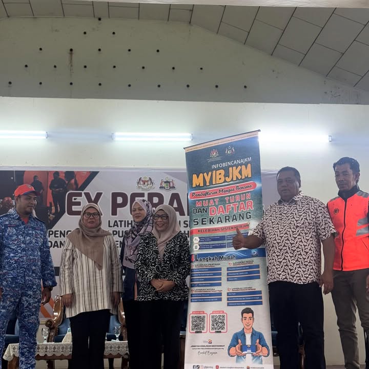 Poghut Ayer Limau Sediakan Payung Sebelum Hujan Simulasi 
