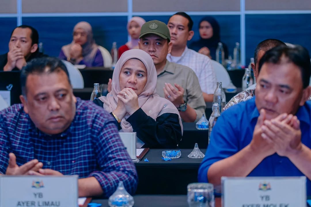 Hadir Ke Sesi Amanat Yab Ketua Menteri Melaka 