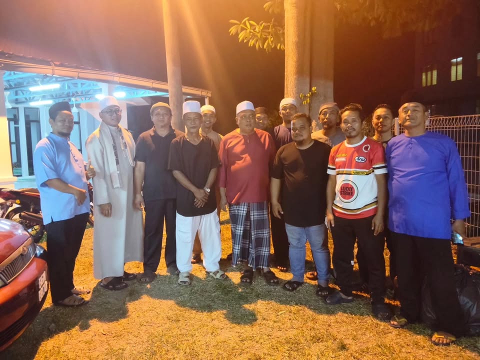 Menghadiri Jemputan Ceramah Ambang Ramadan Di Surau Jabal 