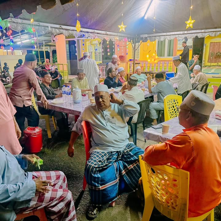 Malam Tadi Dapat Memenuhi Jemputan Ke Majlis Tahlil 