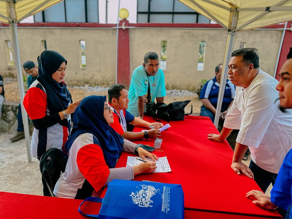 Program Serahan Sumbangan Hari Raya Dun Ayer Limau 