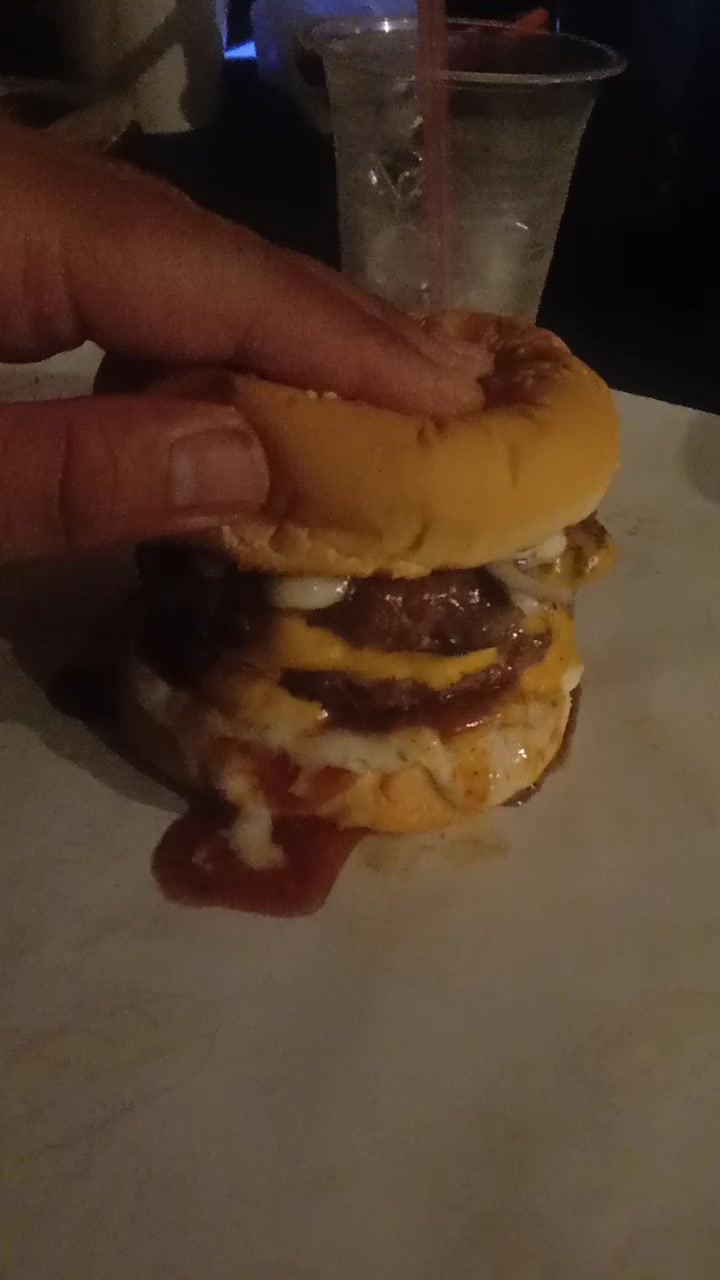 Dari Bintulu Ride Demi Double Cheese Burger Thanks 