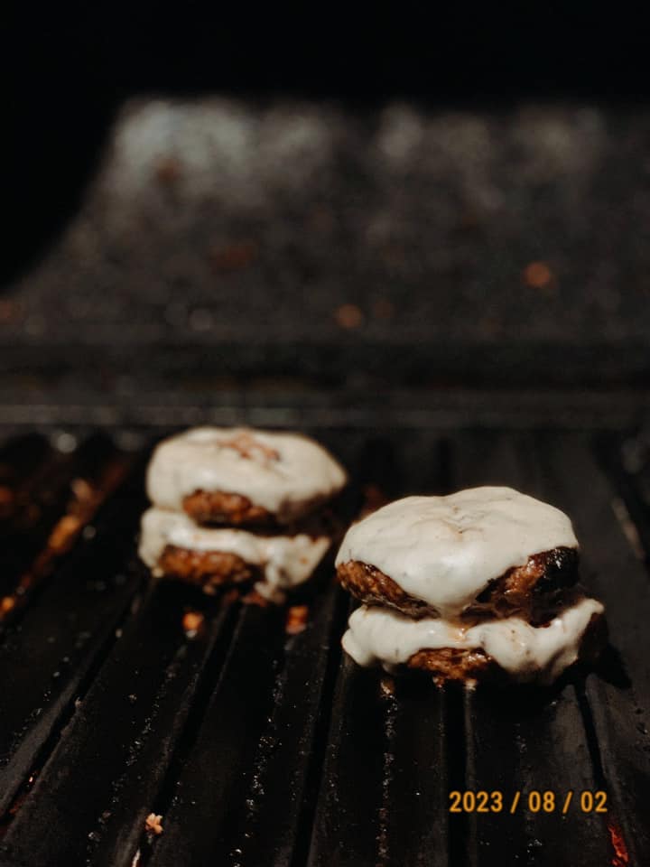 Hungry On Rainy Days ? Grab Your Orders 