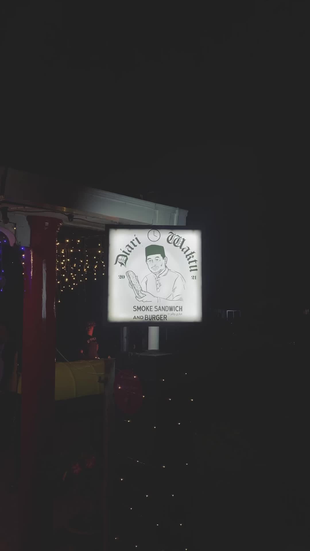 Heyy Hooo Were Open!! 