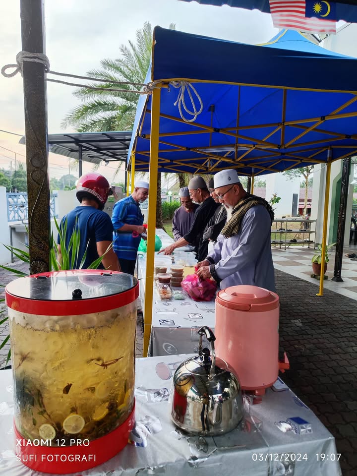 Iftar Bersama Pada 1 Ramadan 1445 Hasil Infaq 