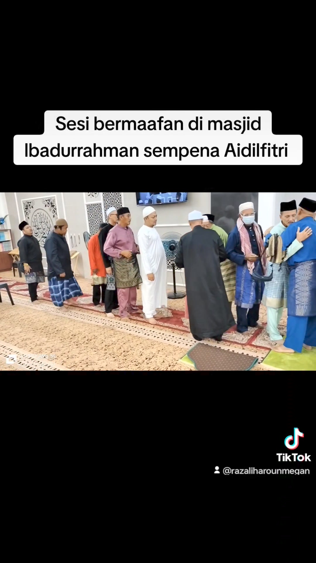 Saling Bermaafan Di Masjid Lbadur Rahman Tangga Batu 