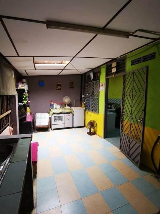 Termurah Teres Setingkat Luas Di Chendor Lokasi Chendor 