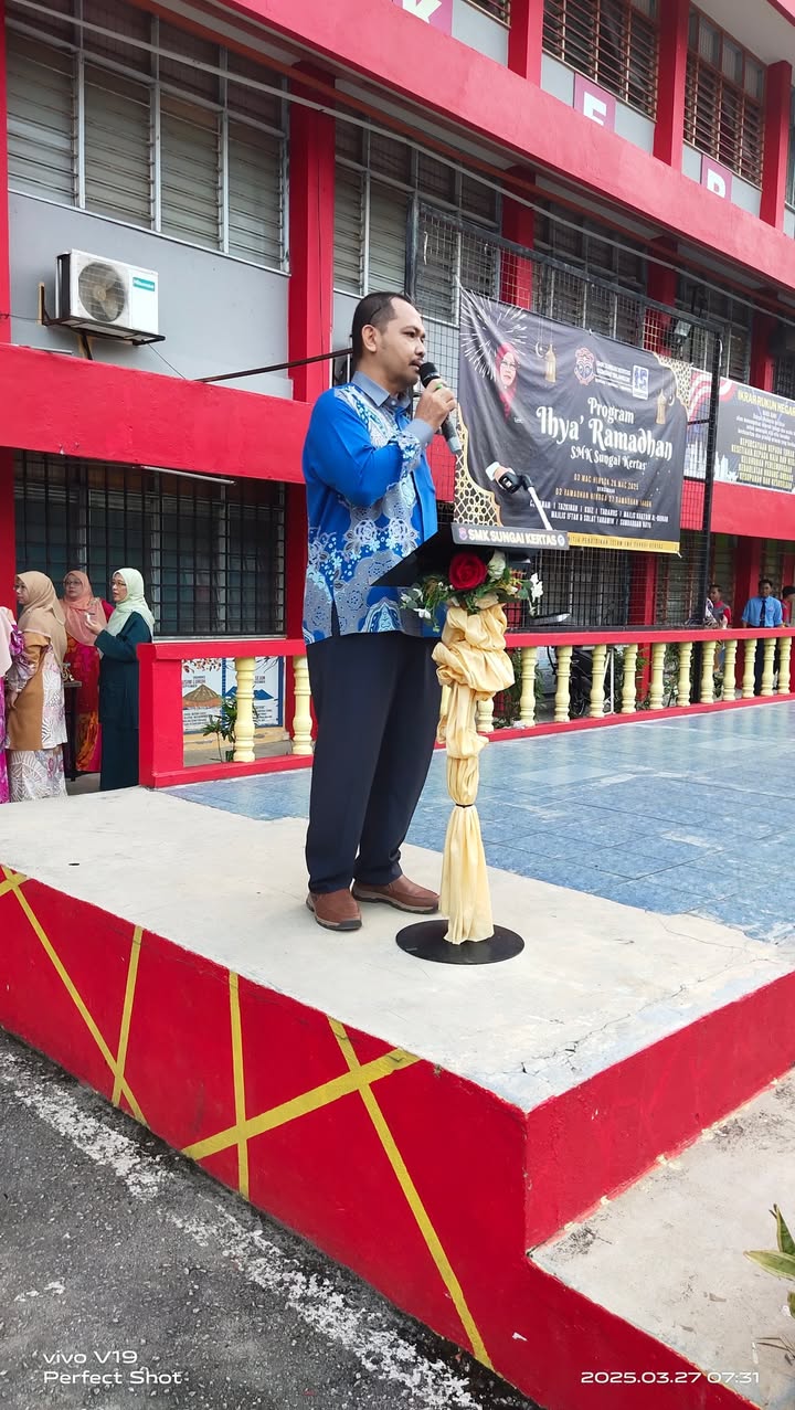 Kuiz Ramadhan Dan Penyampaian Cenderahati Peserta Khatam Al 