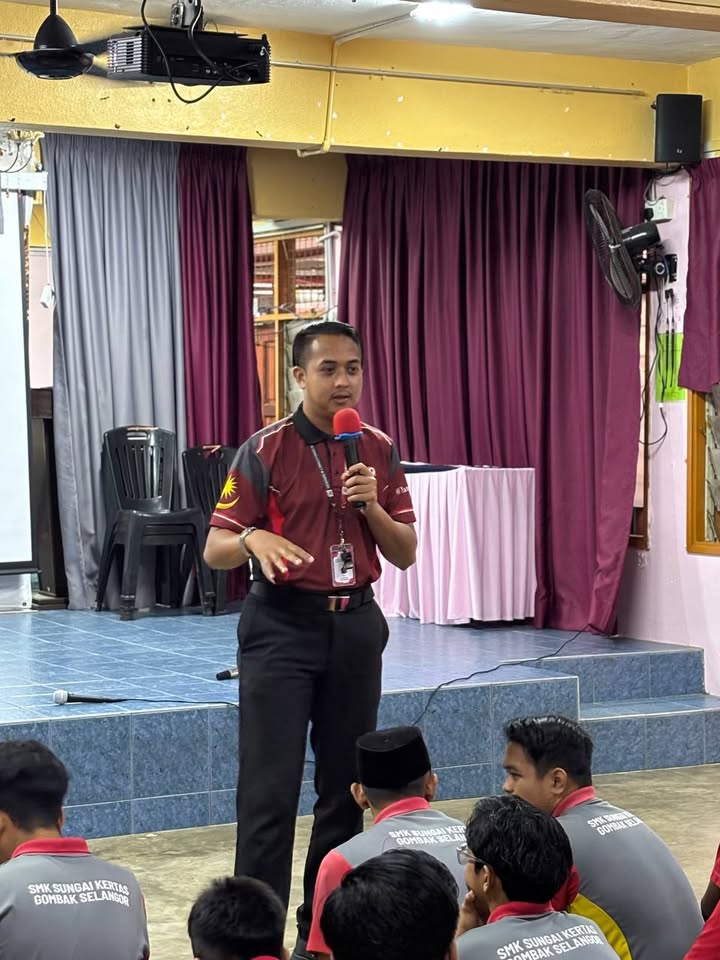 Kursus Kepimpinan Pemimpin Muda Smk Sungai Kertas 2025 