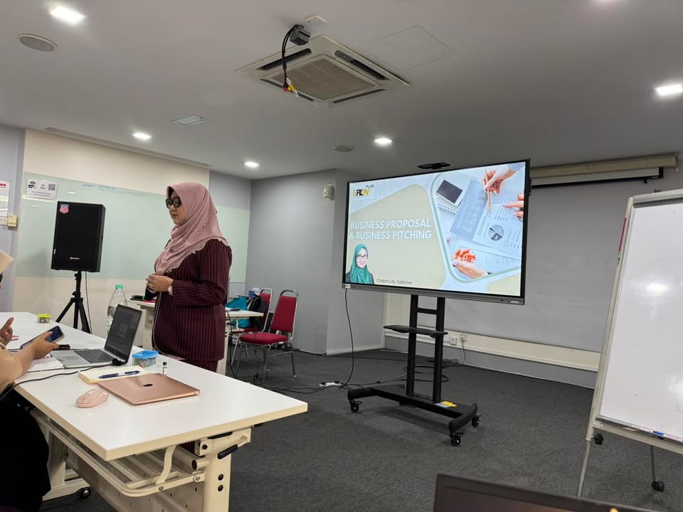 Bila Rasa Diri Ni Kurang Bijak, Itu Lebih  Bila Rasa Diri Ni Kurang Bijak, Itu Lebih