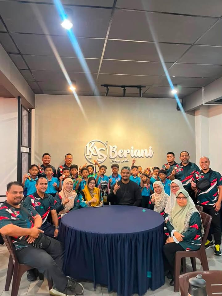 Jamuan Penghargaan Kepada Para Pemain Merlisa Fc Kerana 