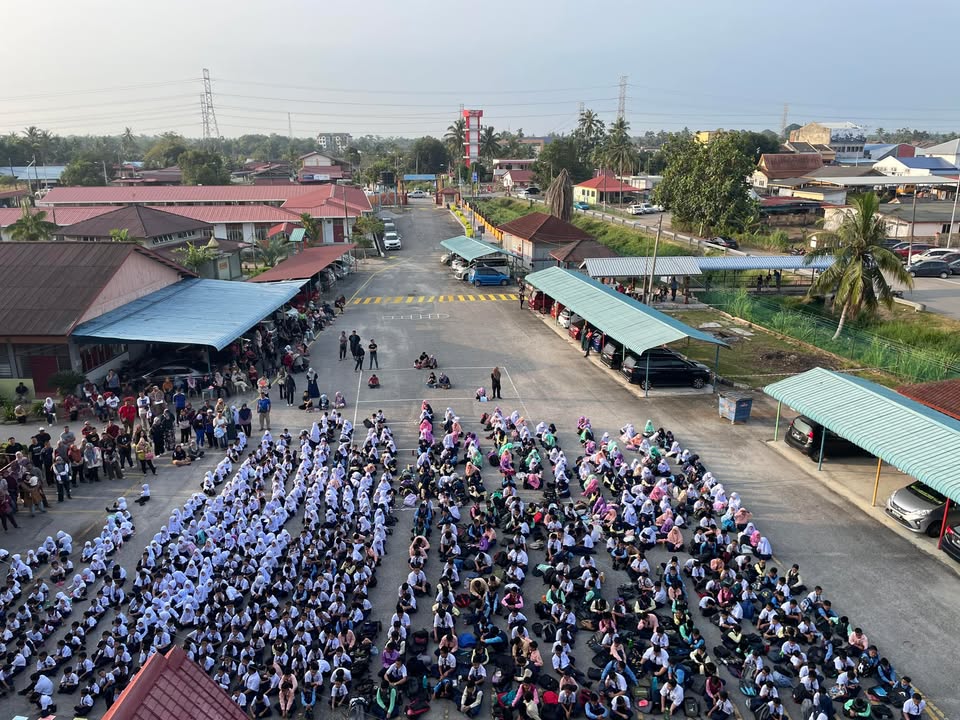 Tamat Sudah Hari Pertama Persekolahan Sesi 2025/2026 