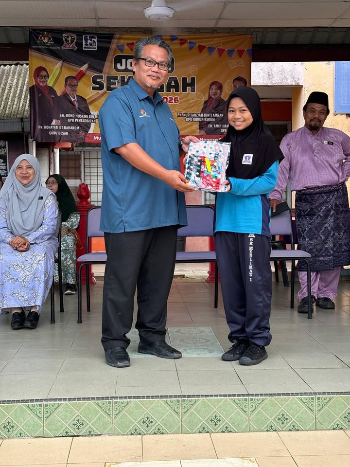 Majlis Penyampaian Hadiah 