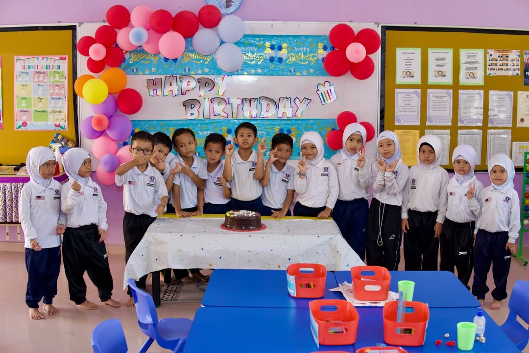 Sambutan Hari Jadi Prasekolah Sk Merlimau (1) Sambutan Hari Jadi Prasekolah Sk Merlimau (1)