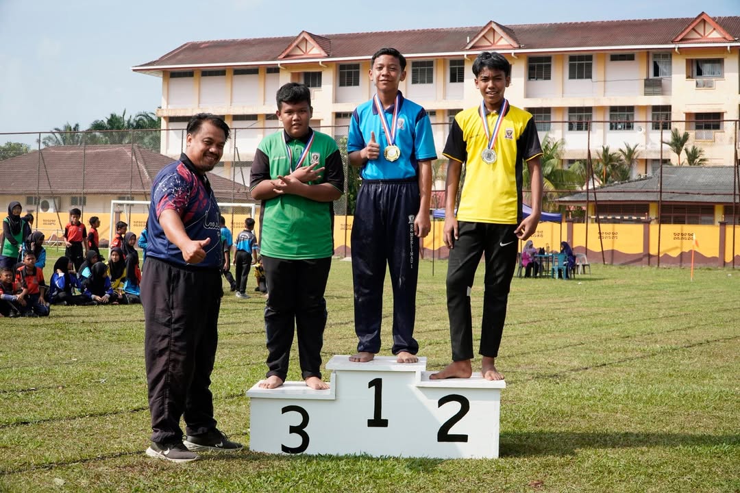 Penyampaian Pingat Sukan Tahunan Sekolah 2025 Sk Merlimau 