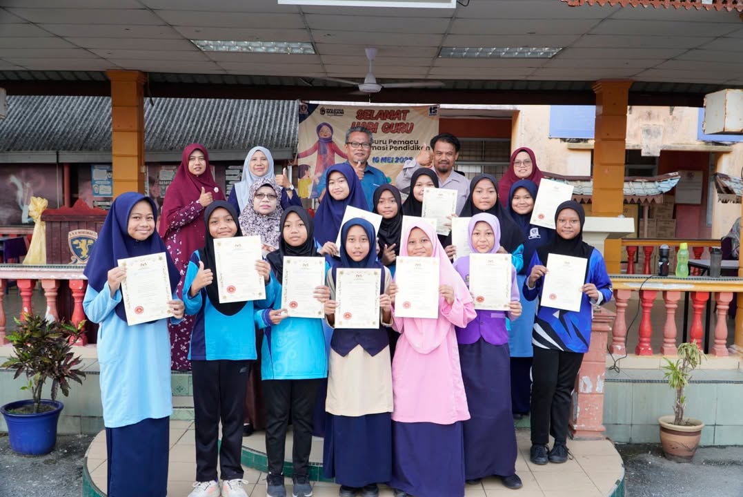 Majlis Penyampaian Sijil Dan Pingat Majlis Penyampaian Sijil Dan Pingat