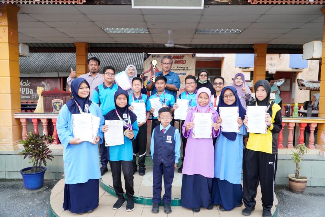 Majlis Penyampaian Sijil Dan Hadiah Majlis Penyampaian Sijil Dan Hadiah