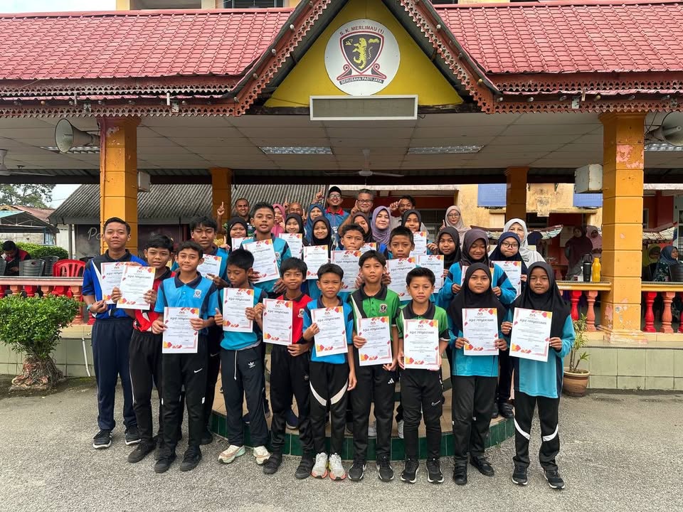 Majlis Penyampaian Pingat Dan Sijil 