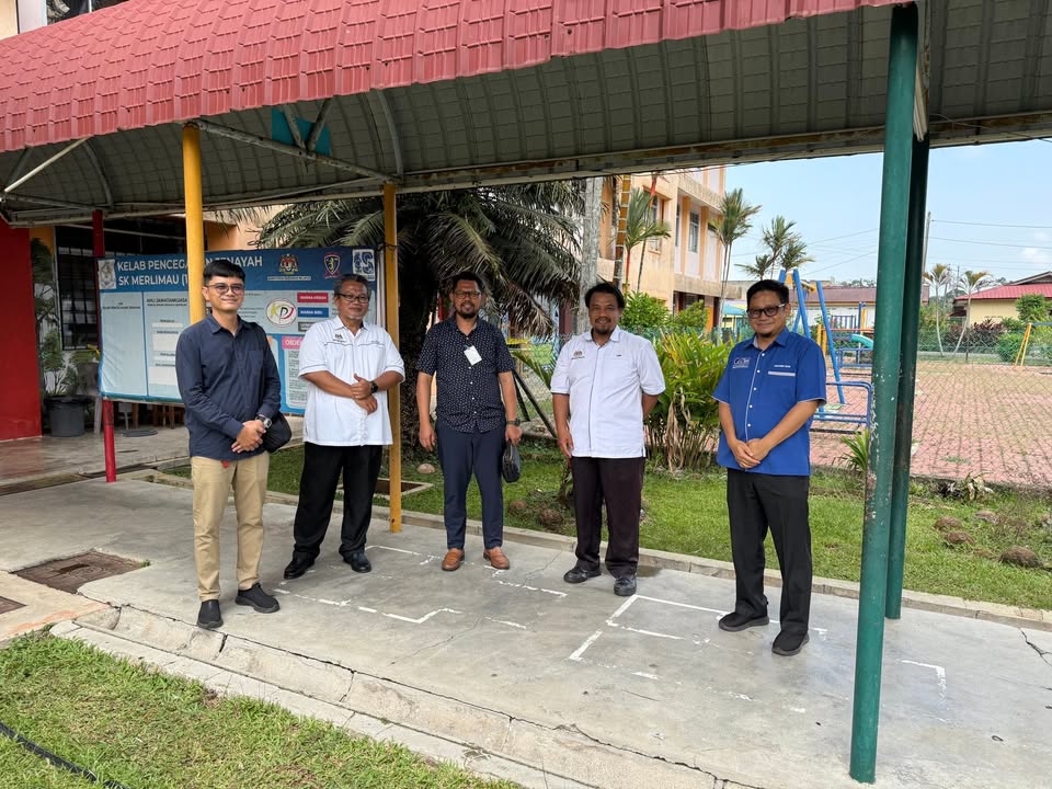 Lawatan Tapak Projek Vertical Hydroponic Iot Unimadani 