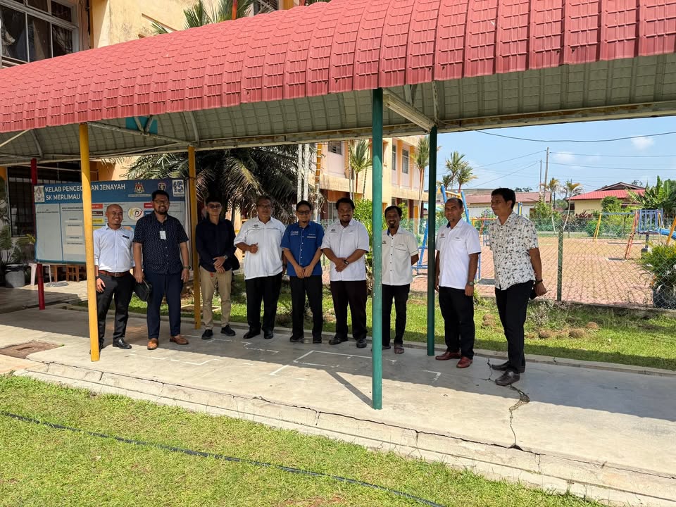 Lawatan Tapak Membuat Susur Gajah Dan Laluan Pejalan 