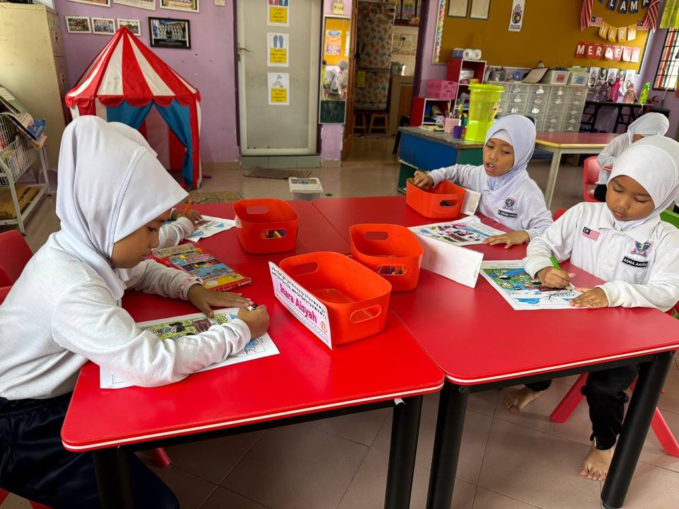 Pertandingan Mewarna Sayangi Alam Sekitar Pertandingan Mewarna Sayangi Alam Sekitar