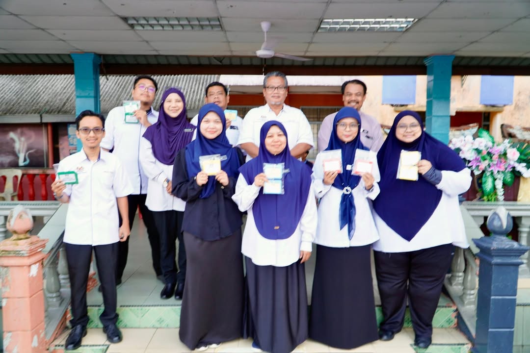 Penyerahan Pas Keluar Kelas Untuk Semua Kelas Dan 
