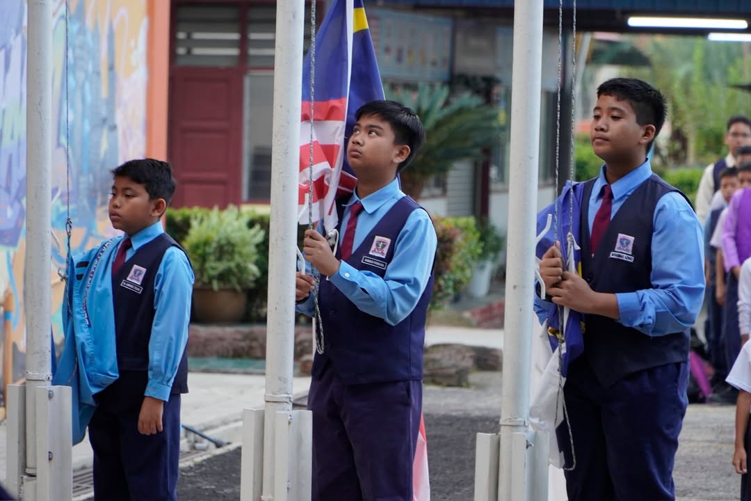 Perhimpunan Rasmi Isnin 