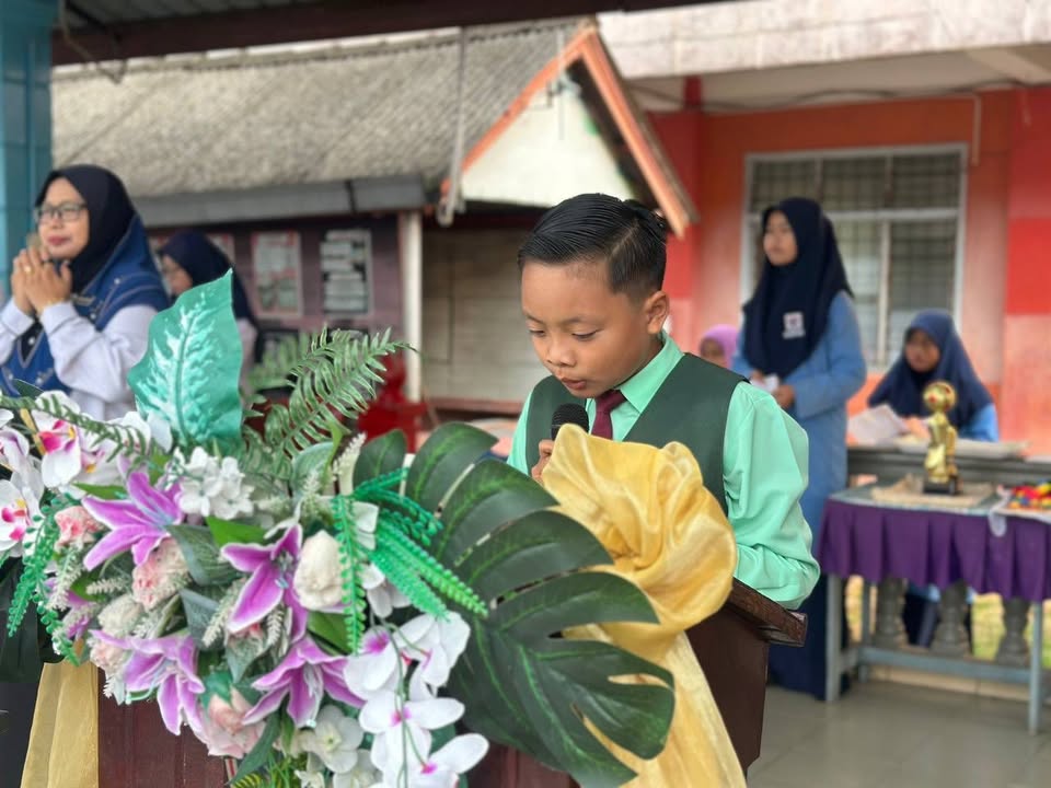 Perhimpunan Rasmi Isnin  