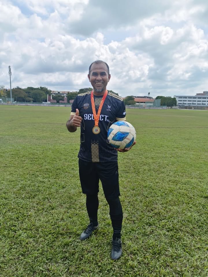 Pertandingan Bola Sepak Pskpp Veteran. 